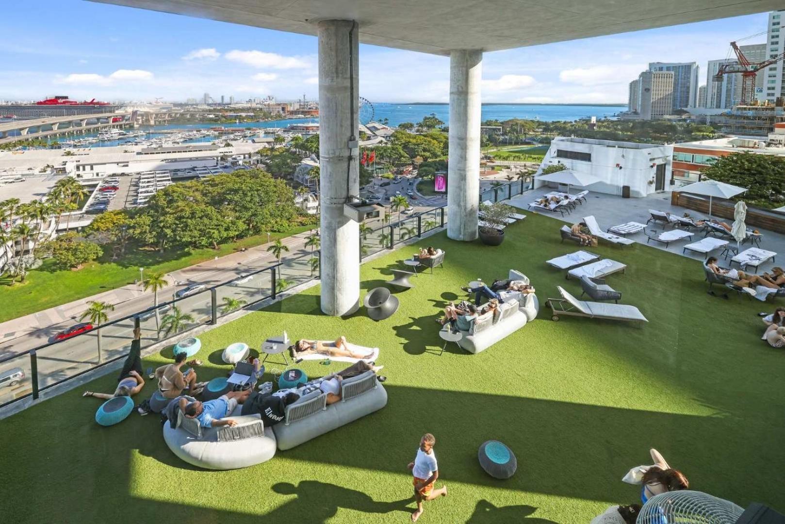 Resort-style Living 1br In Downtown * Miami